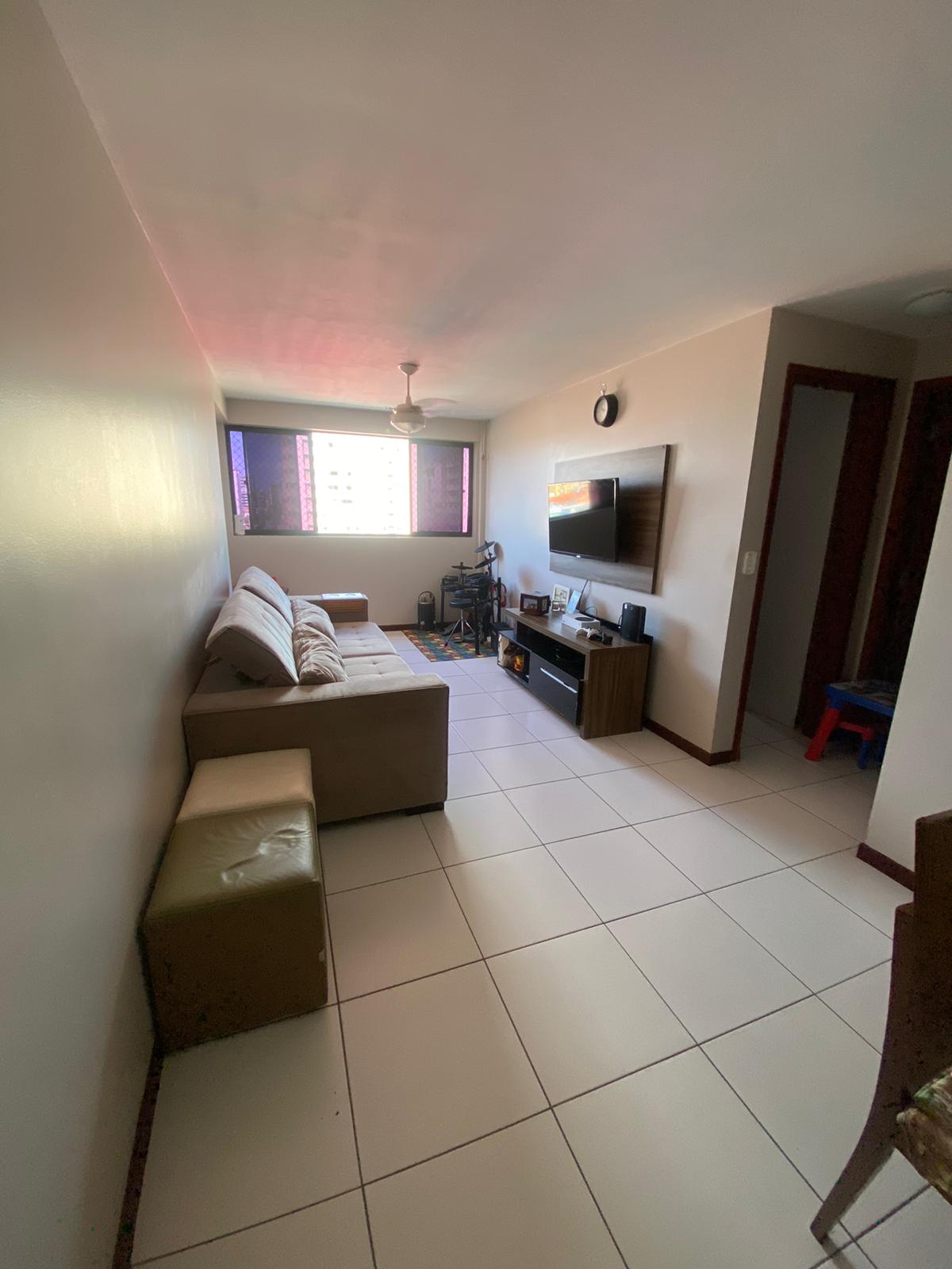 Apartamento à venda com 2 quartos, 64m² - Foto 9