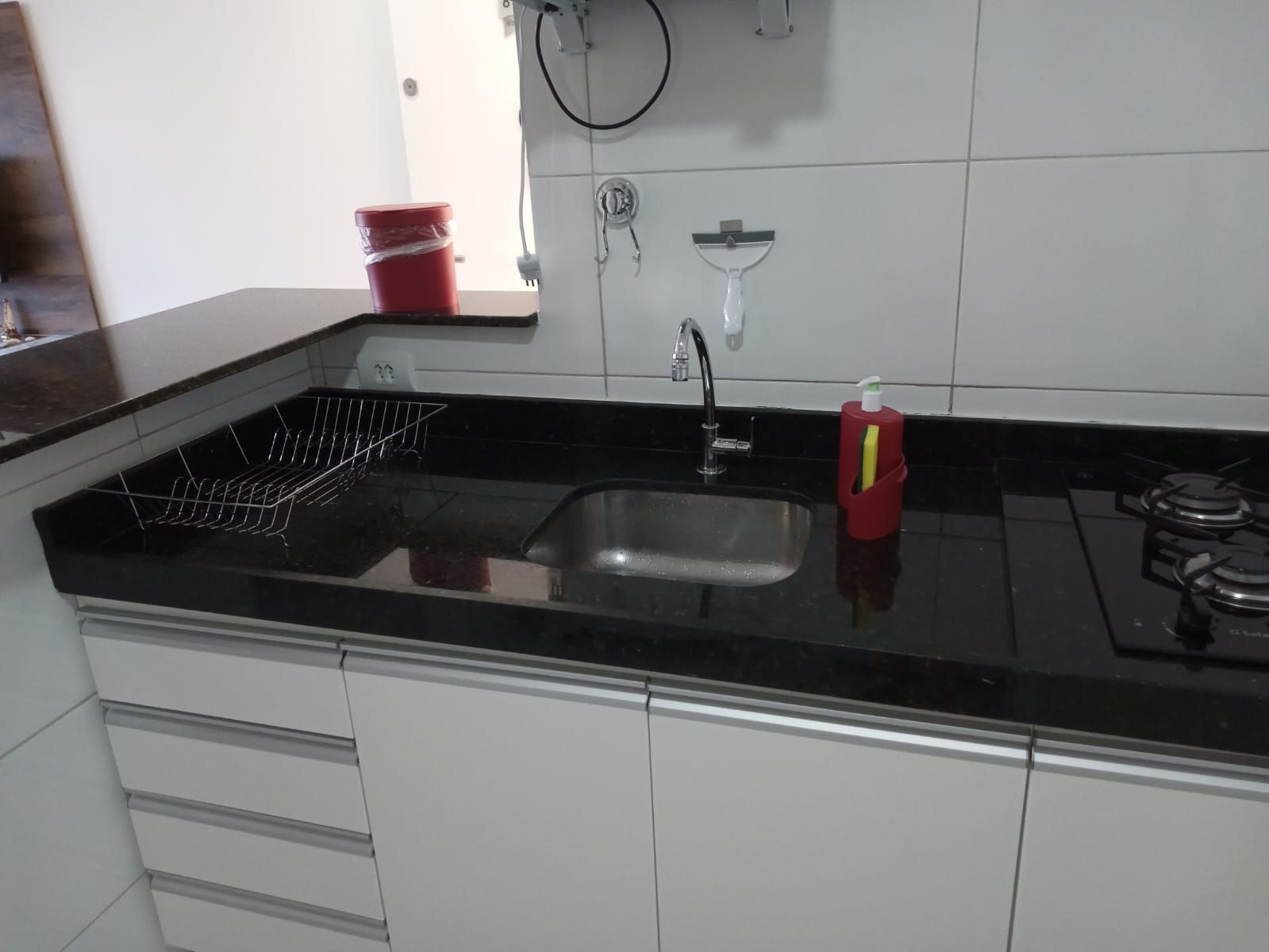 Apartamento à venda com 1 quarto, 40m² - Foto 4