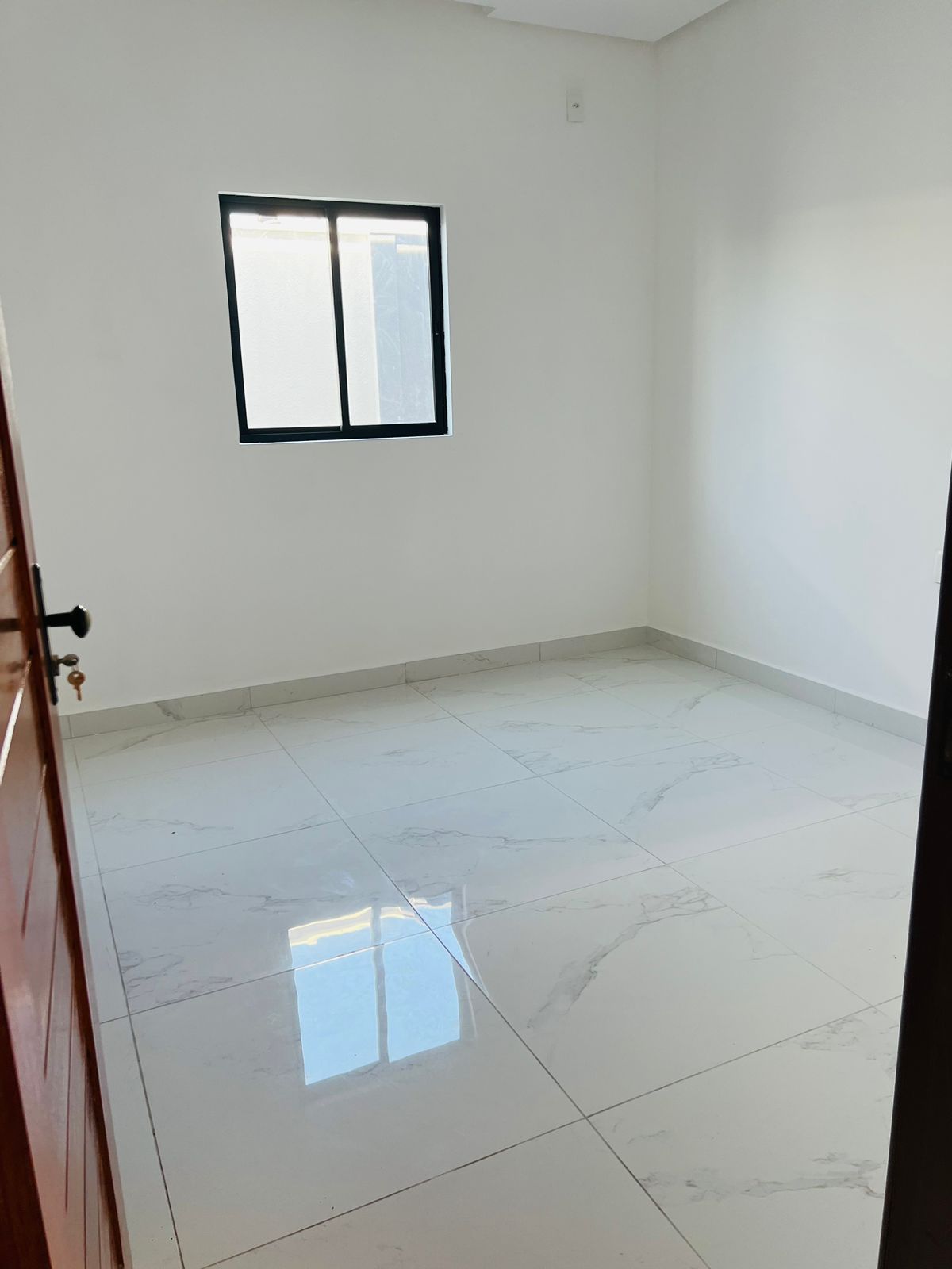 Casa à venda com 3 quartos, 240m² - Foto 8