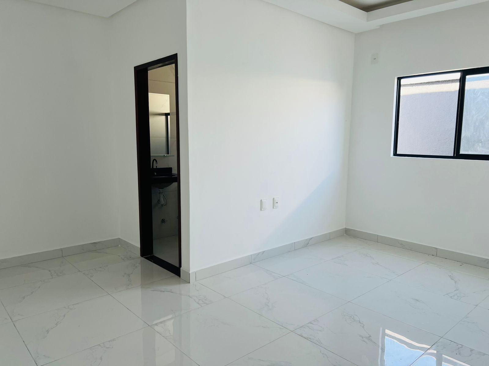 Casa à venda com 3 quartos, 240m² - Foto 10