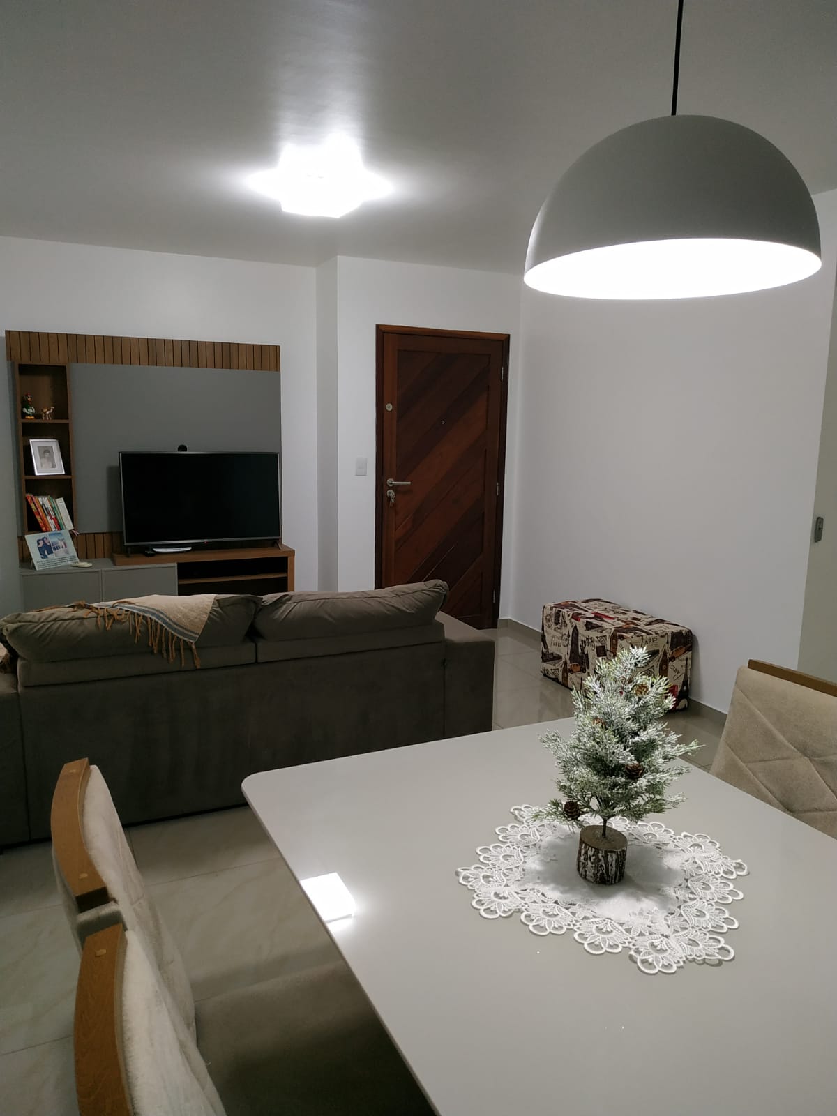 Apartamento à venda com 3 quartos, 75m² - Foto 4