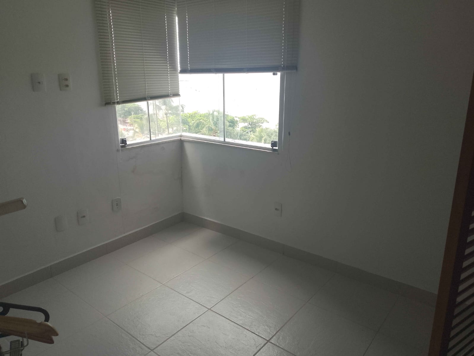 Apartamento à venda com 2 quartos, 70m² - Foto 12