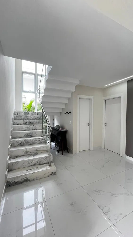 Casa, 3 quartos, 245 m² - Foto 12