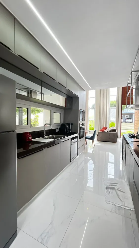 Casa, 3 quartos, 245 m² - Foto 6