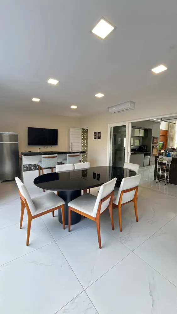 Casa, 3 quartos, 245 m² - Foto 14