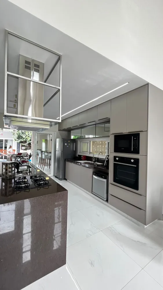 Casa, 3 quartos, 245 m² - Foto 16