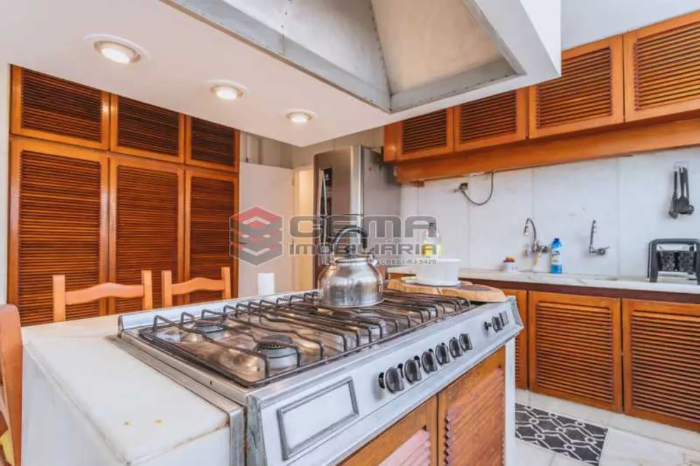 Apartamento, 4 quartos, 229 m² - Foto 1