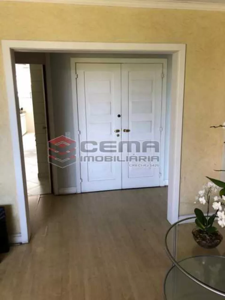 Apartamento, 4 quartos, 200 m² - Foto 1