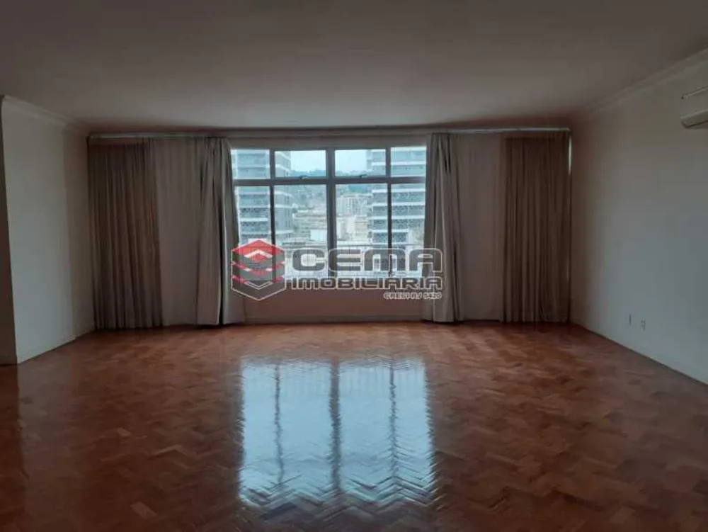 Apartamento, 3 quartos, 216 m² - Foto 2