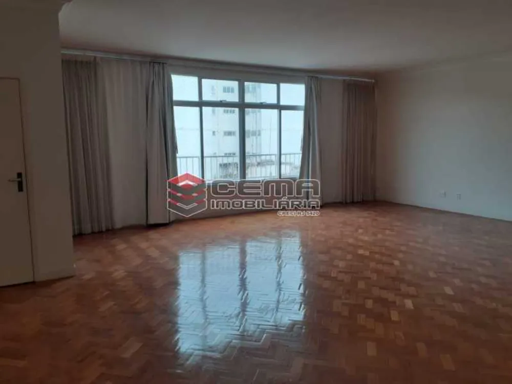 Apartamento, 3 quartos, 216 m² - Foto 1