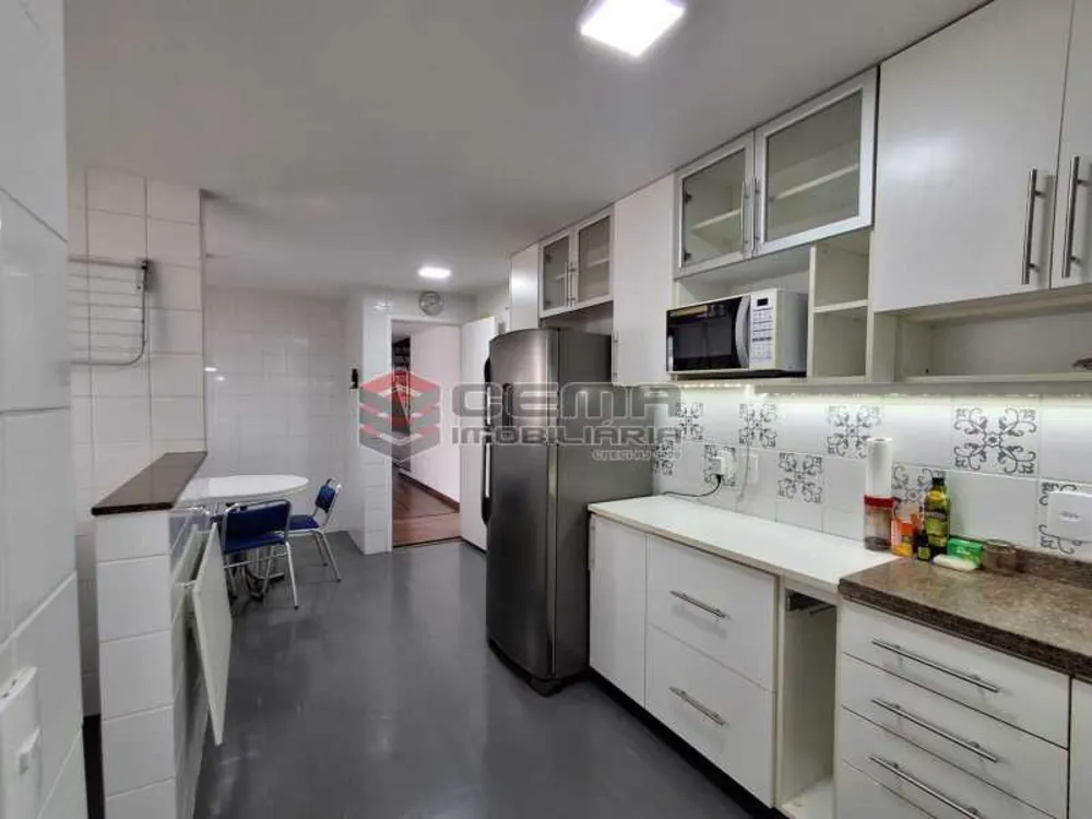 Cobertura, 3 quartos, 203 m² - Foto 4