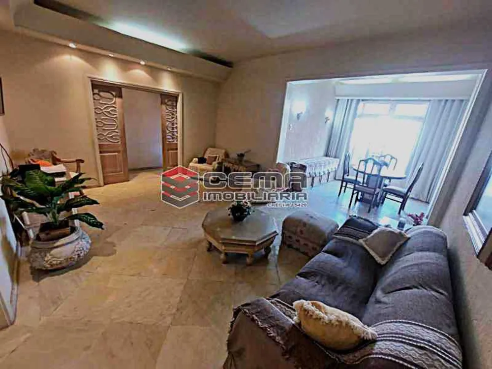 Apartamento, 3 quartos, 130 m² - Foto 1