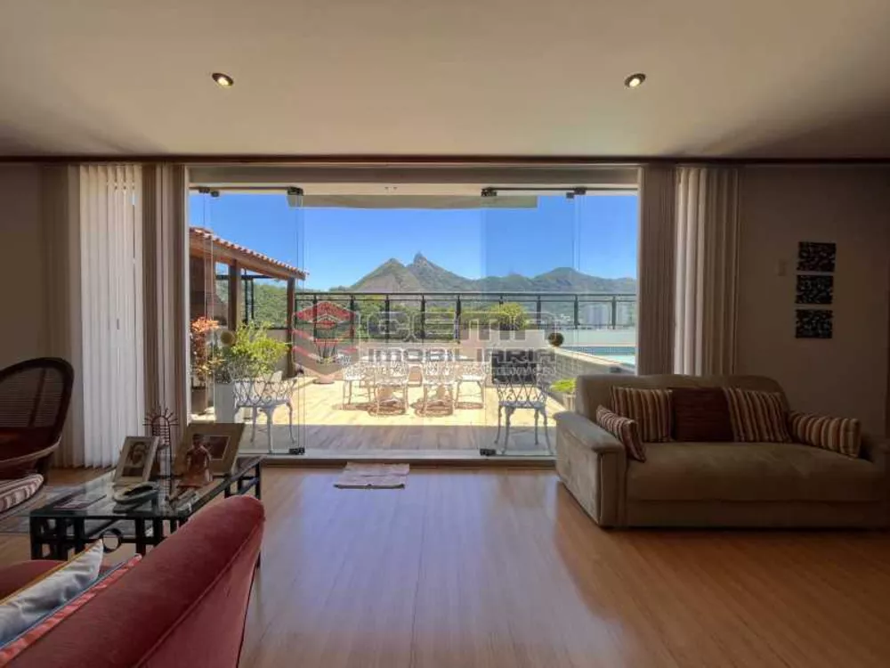 Cobertura, 4 quartos, 300 m² - Foto 1