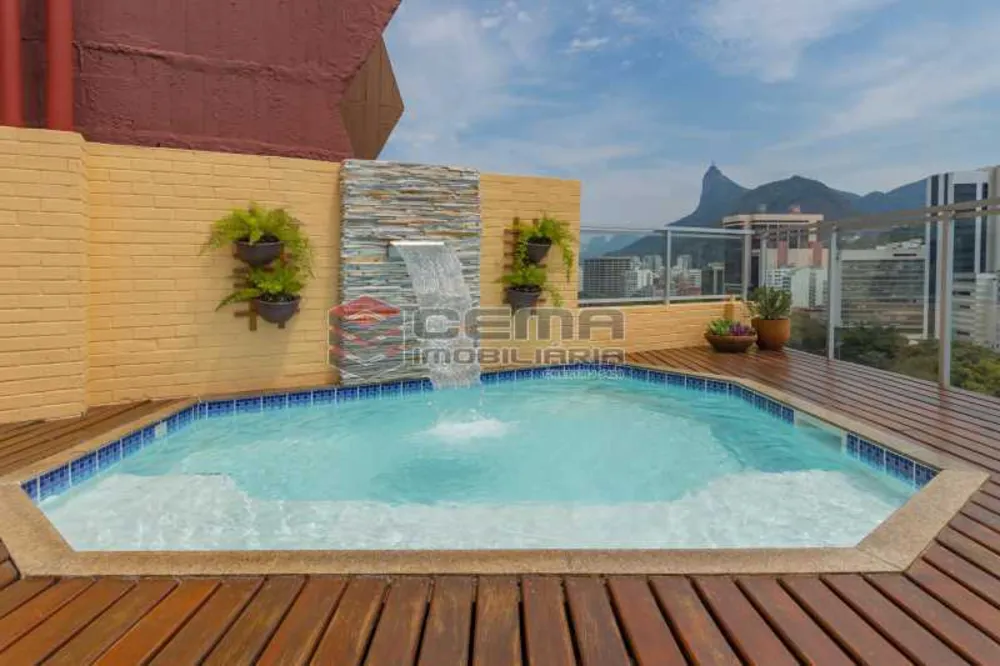 Cobertura, 3 quartos, 331 m² - Foto 2