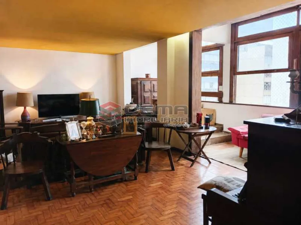 Apartamento, 3 quartos, 211 m² - Foto 1