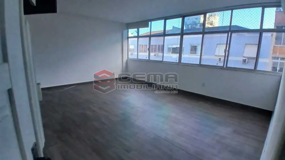 Apartamento, 3 quartos, 130 m² - Foto 2
