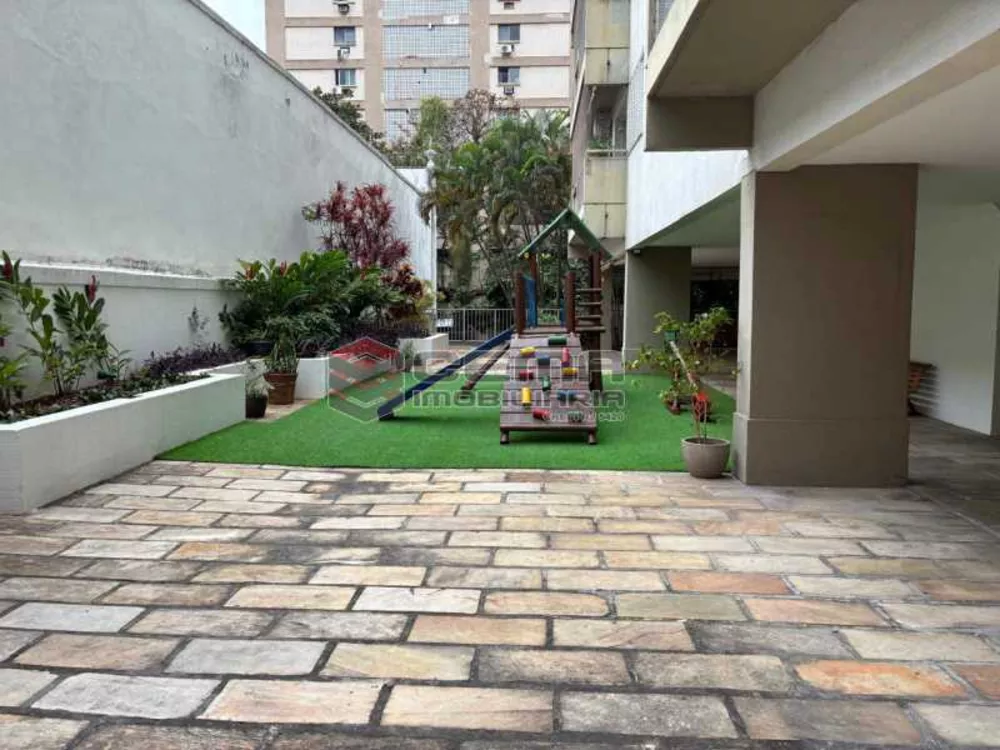 Apartamento, 3 quartos, 100 m² - Foto 2