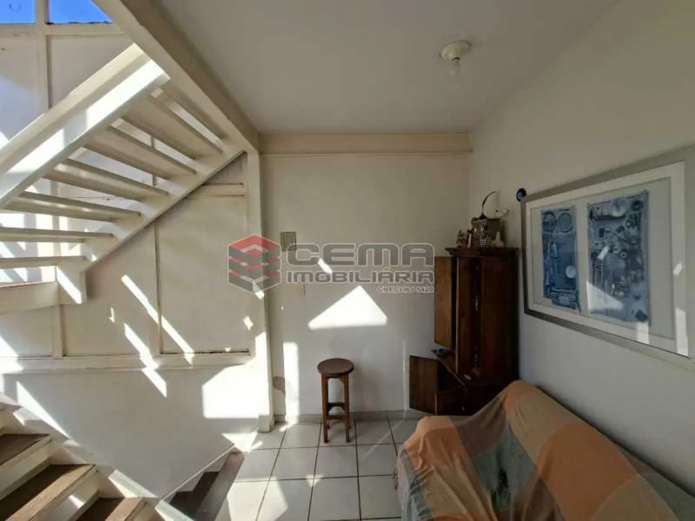 Casa, 2 quartos, 221 m² - Foto 1
