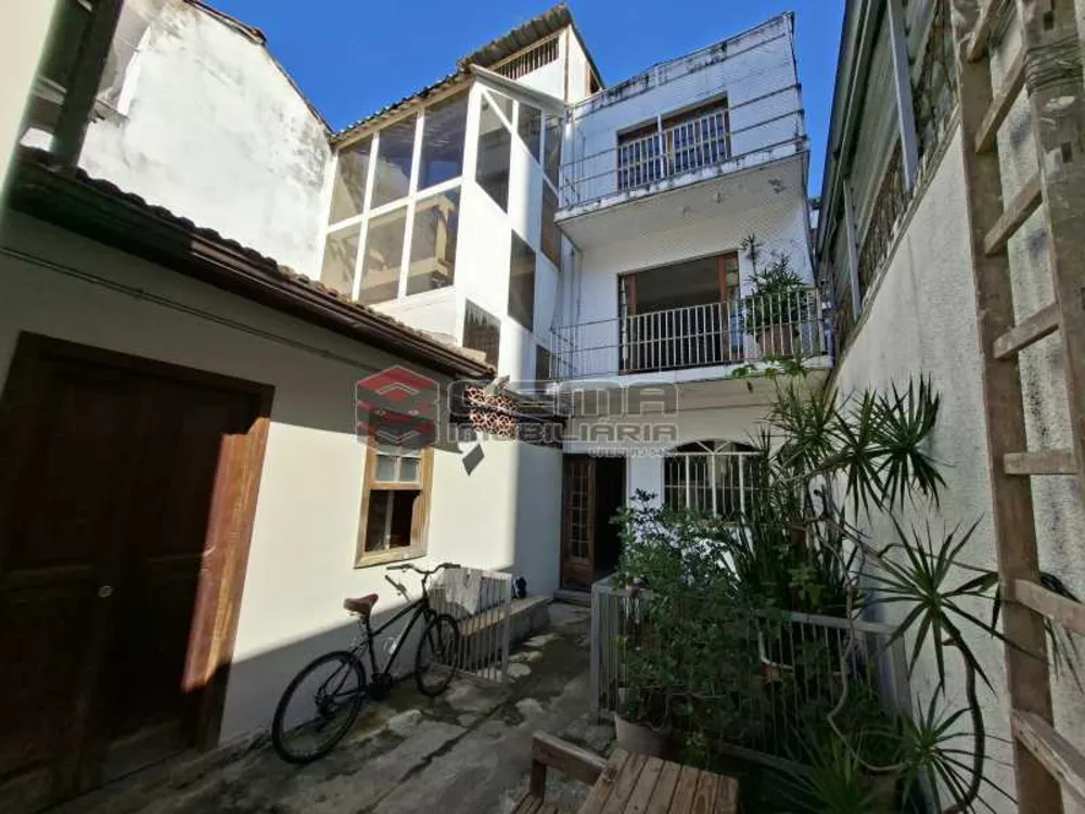 Casa, 2 quartos, 221 m² - Foto 2