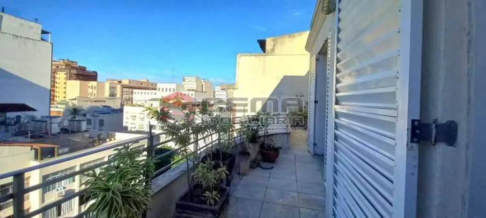 Cobertura, 3 quartos, 210 m² - Foto 2