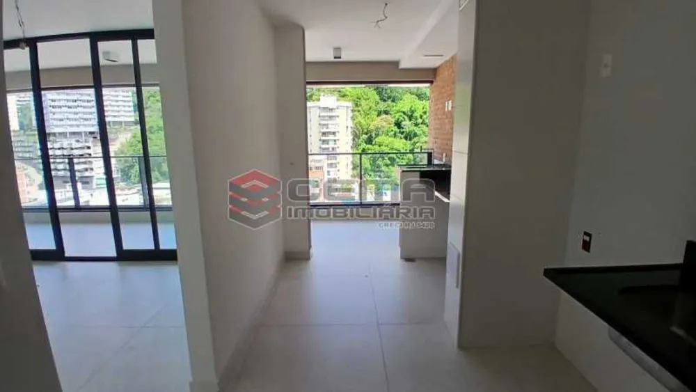 Cobertura, 3 quartos, 243 m² - Foto 5