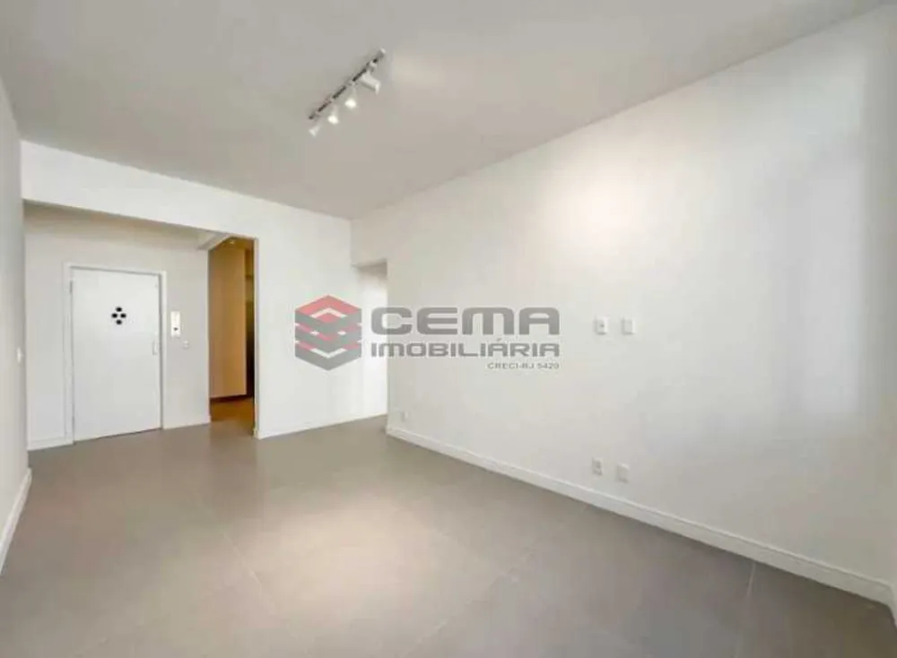 Apartamento, 3 quartos, 110 m² - Foto 2