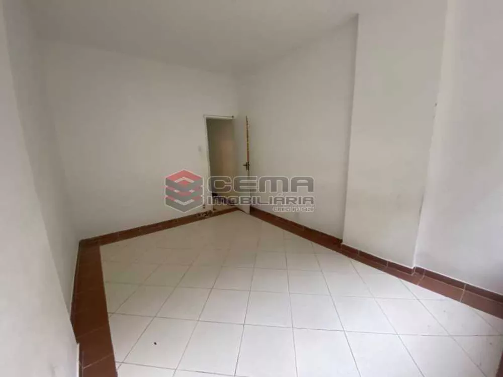 Apartamento, 1 quarto, 30 m² - Foto 2