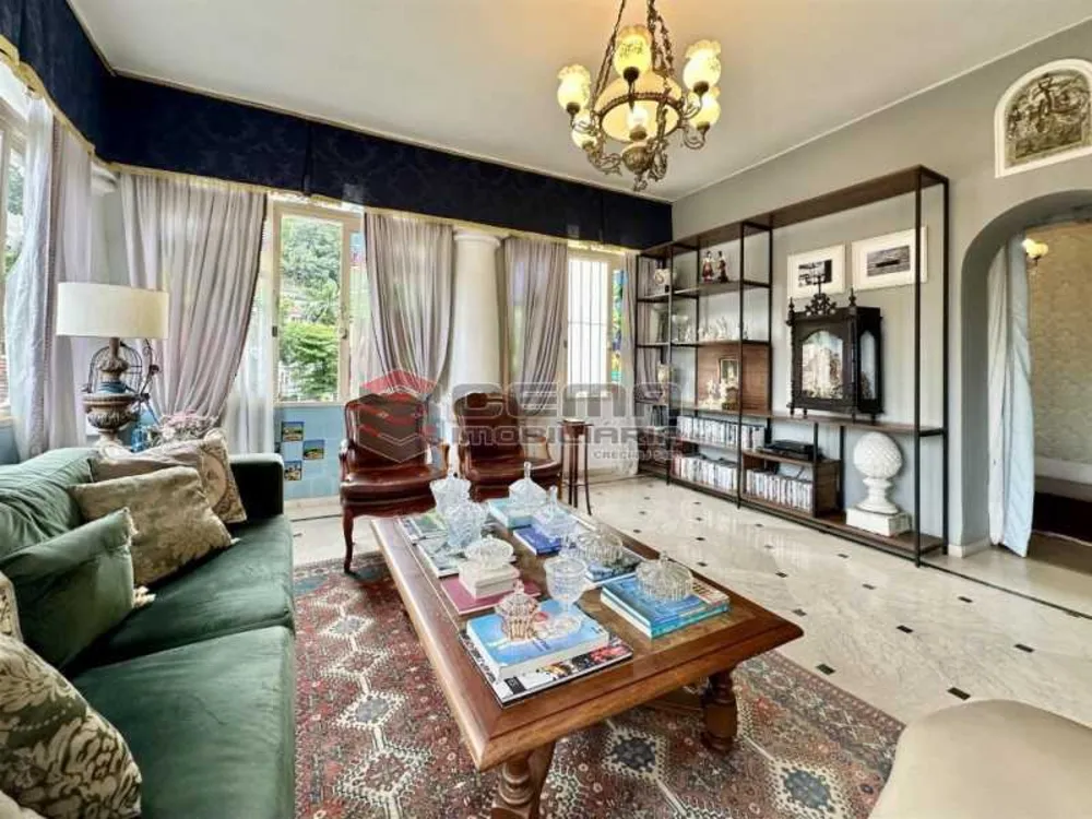 Casa, 7 quartos, 585 m² - Foto 1