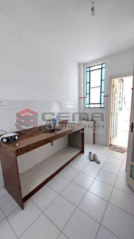 Casa, 3 quartos, 300 m² - Foto 13