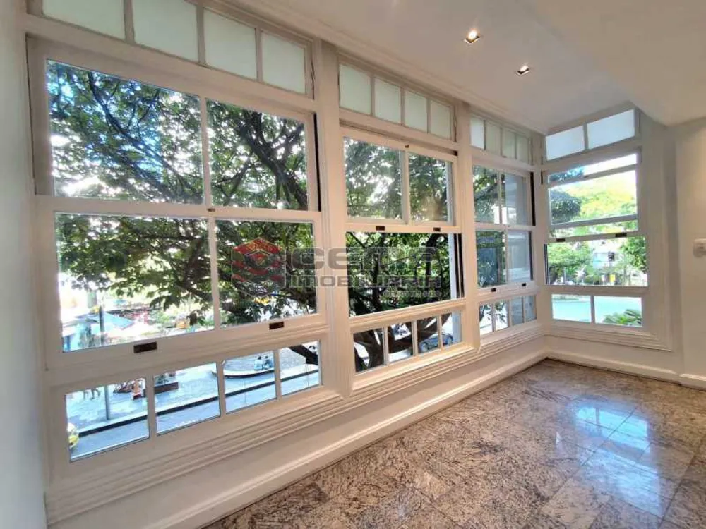 Apartamento, 3 quartos, 130 m² - Foto 2