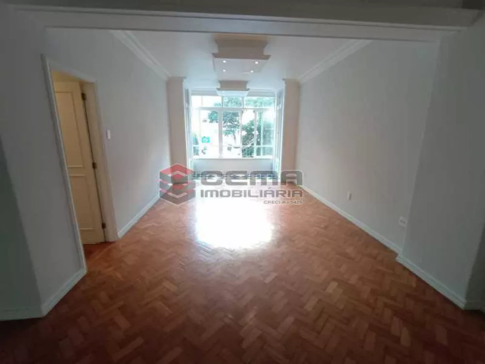 Apartamento, 3 quartos, 180 m² - Foto 1