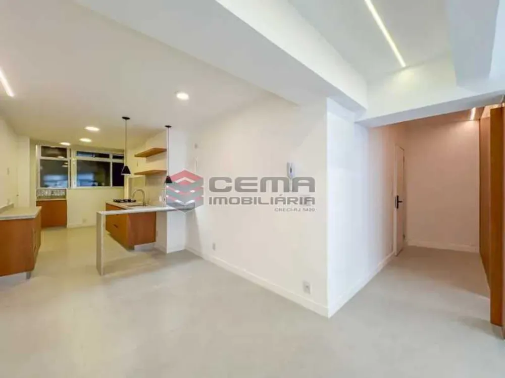 Apartamento, 3 quartos, 130 m² - Foto 2