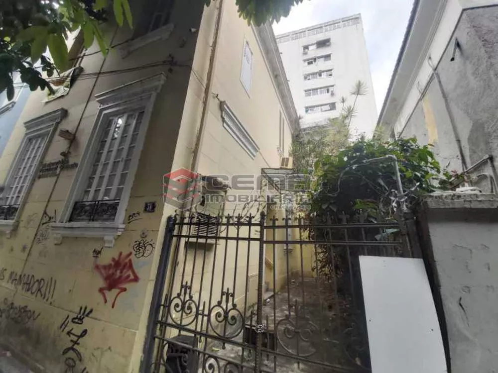 Casa, 5 quartos, 187 m² - Foto 1