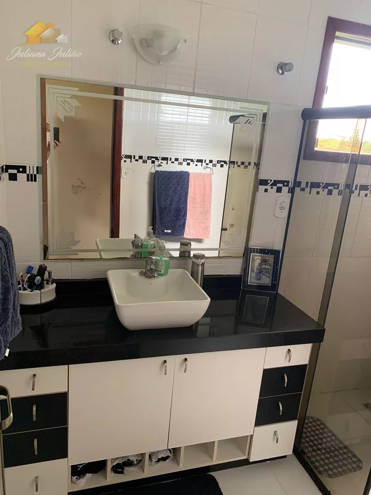 Casa, 4 quartos, 254 m² - Foto 40