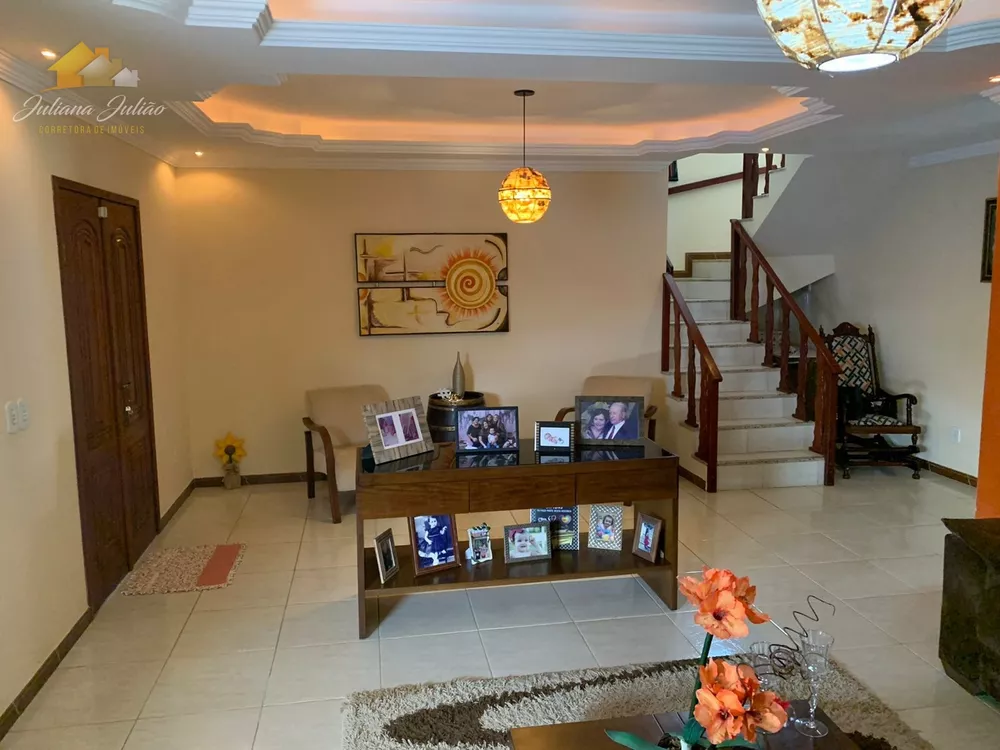 Casa, 4 quartos, 254 m² - Foto 2