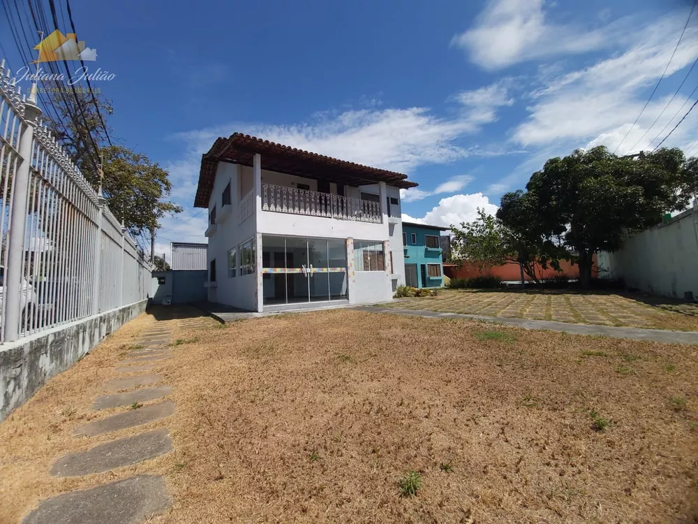 Casa, 6 quartos, 209 m² - Foto 1