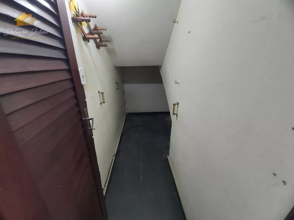 Casa, 6 quartos, 209 m² - Foto 30