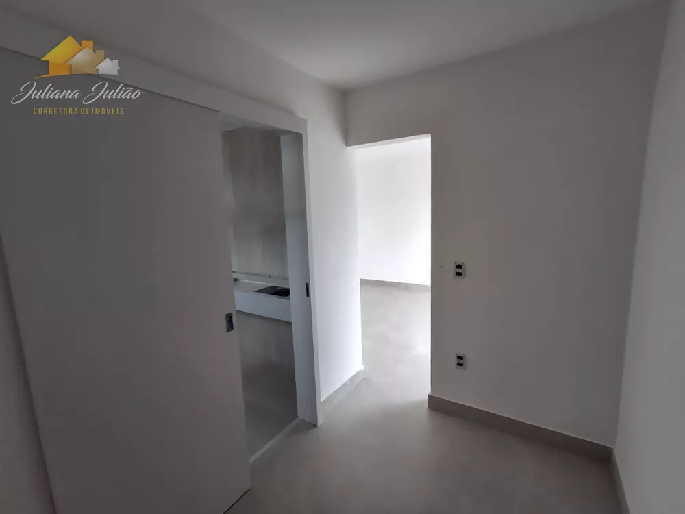 Casa, 4 quartos, 270 m² - Foto 49