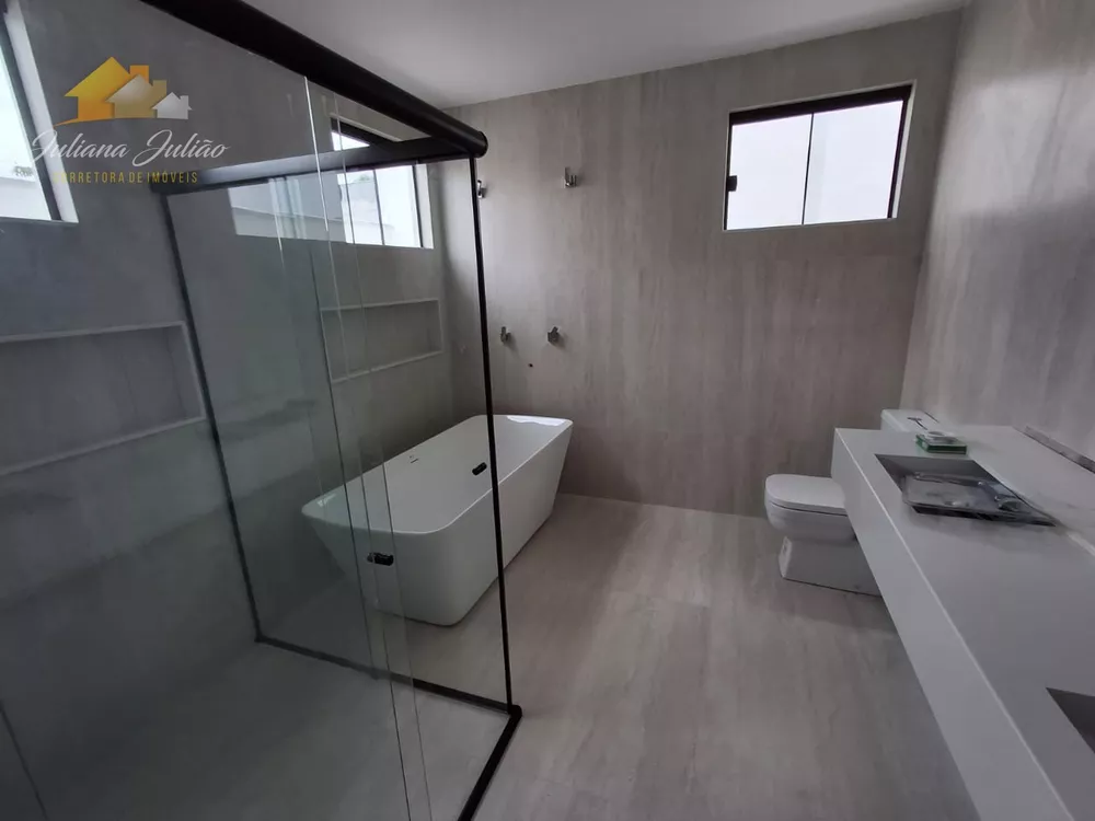 Casa, 4 quartos, 270 m² - Foto 37