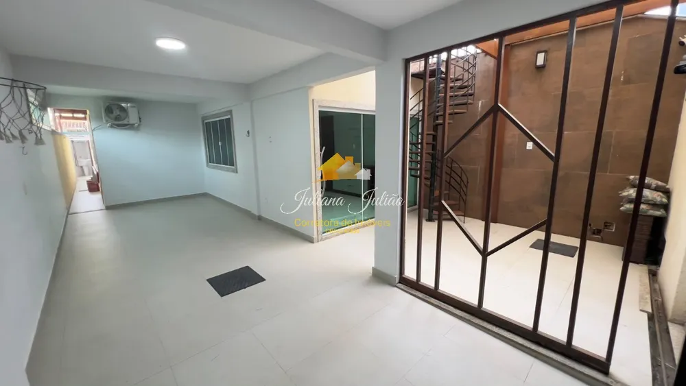 Casa, 4 quartos, 195 m² - Foto 2