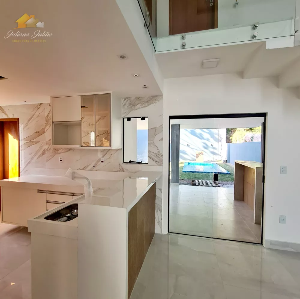 Casa, 4 quartos, 240 m² - Foto 5