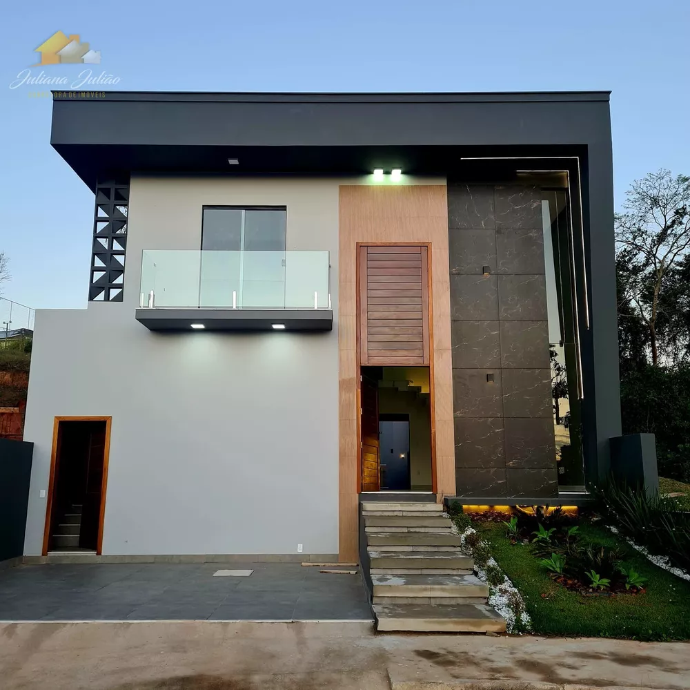 Casa, 4 quartos, 240 m² - Foto 1