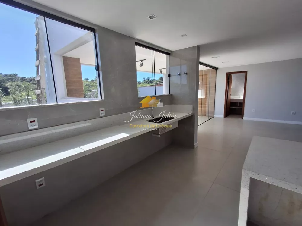 Casa, 3 quartos, 233 m² - Foto 3