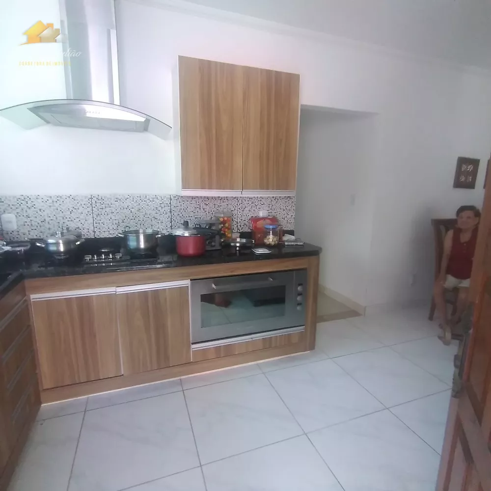 Casa, 3 quartos, 210 m² - Foto 32