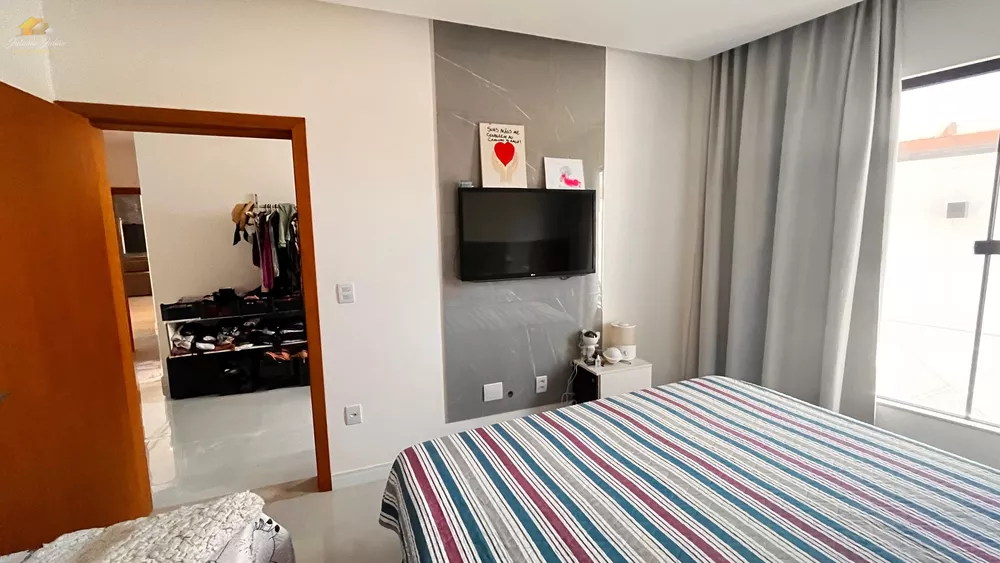 Casa, 4 quartos, 240 m² - Foto 10