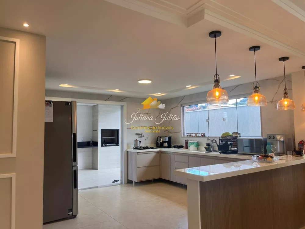 Casa, 3 quartos, 193 m² - Foto 3