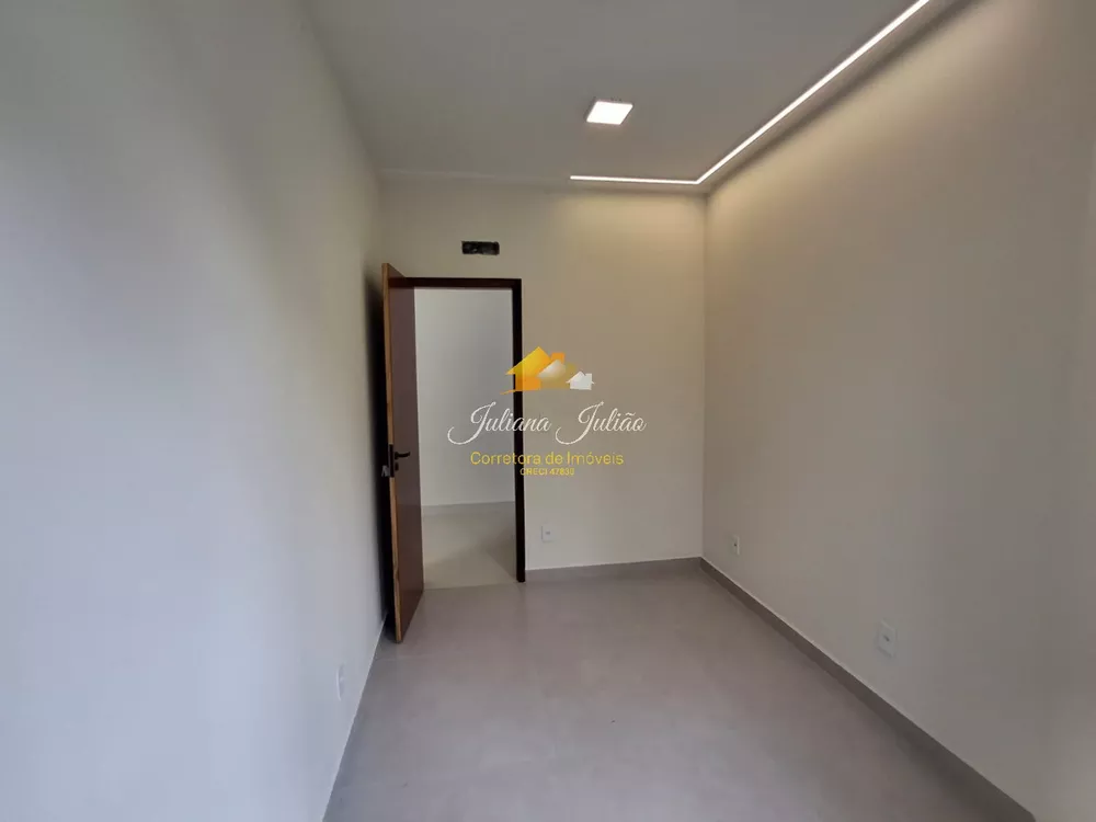 Casa, 3 quartos, 229 m² - Foto 2