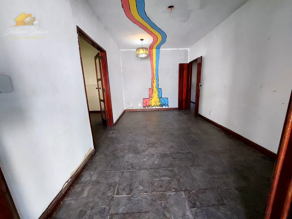Casa, 5 quartos, 290 m² - Foto 2