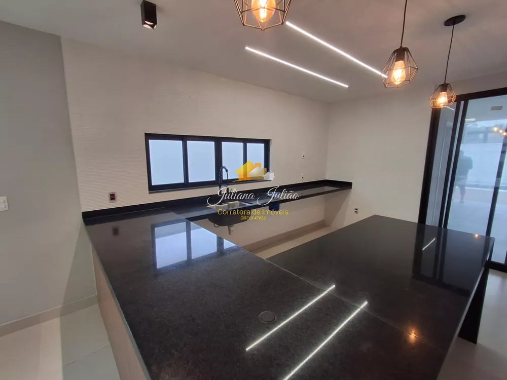 Casa, 3 quartos, 206 m² - Foto 11