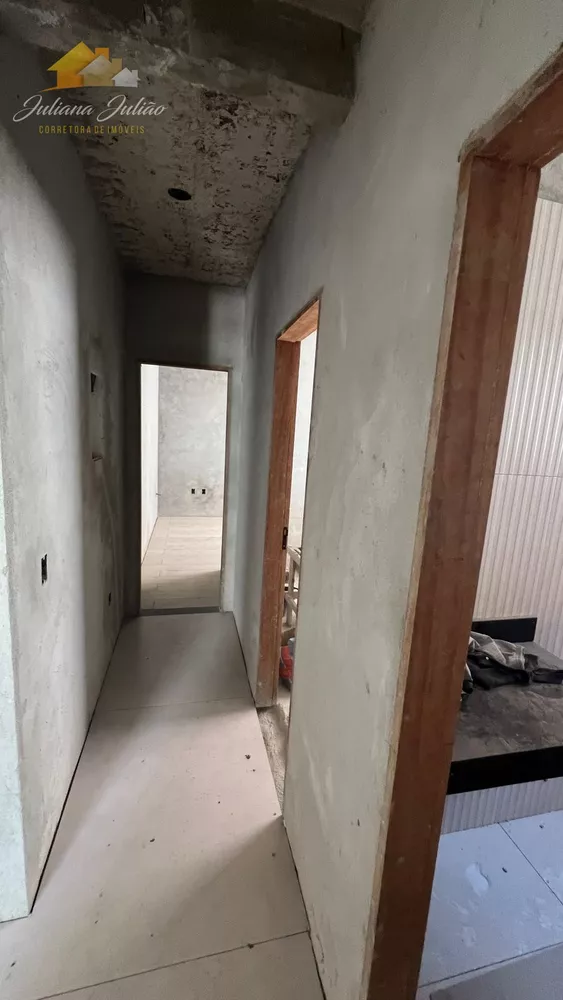 Casa, 3 quartos, 215 m² - Foto 2